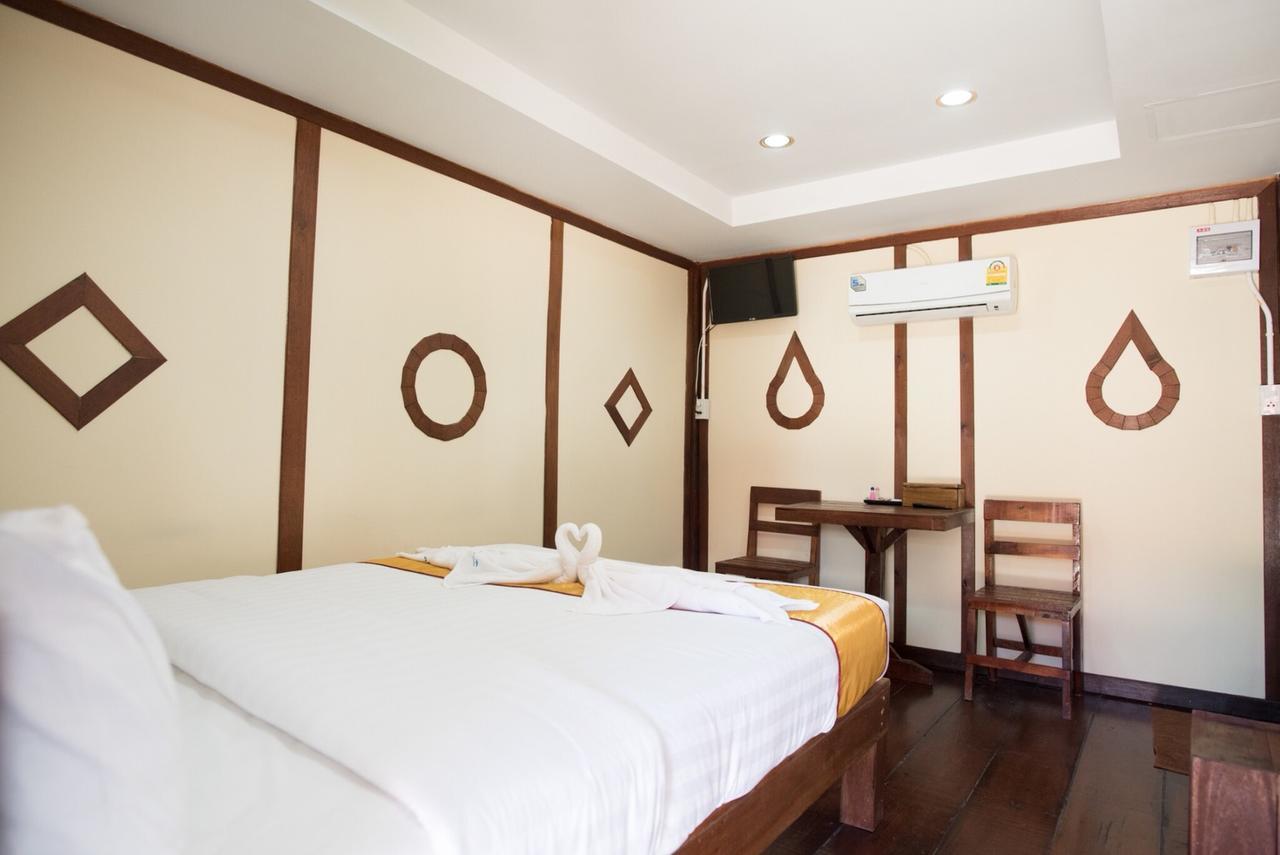 Talad Nam Klong Hae Resort Hat Yai Exterior foto